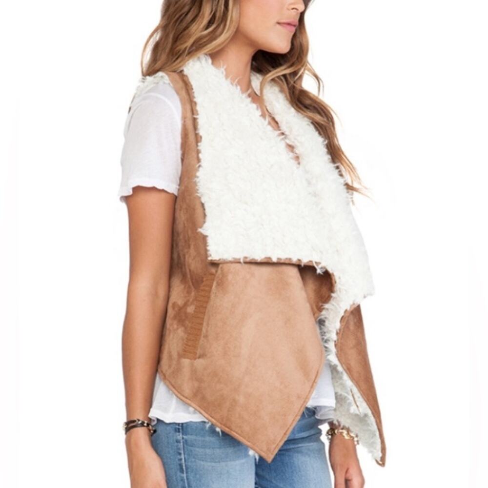 Ella Moss Faux Suede and Sherpa Open Front Vest in Camel Size Small